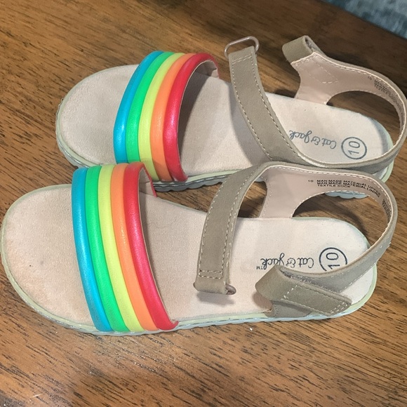 Cat & Jack Kids Rainbow Sandals - Picture 3 of 4